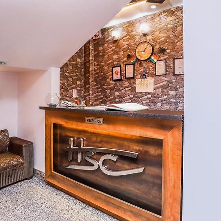 Hotel O Sehej Continental Ню Делхи Екстериор снимка